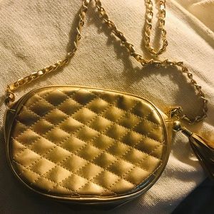Chateau gold purse